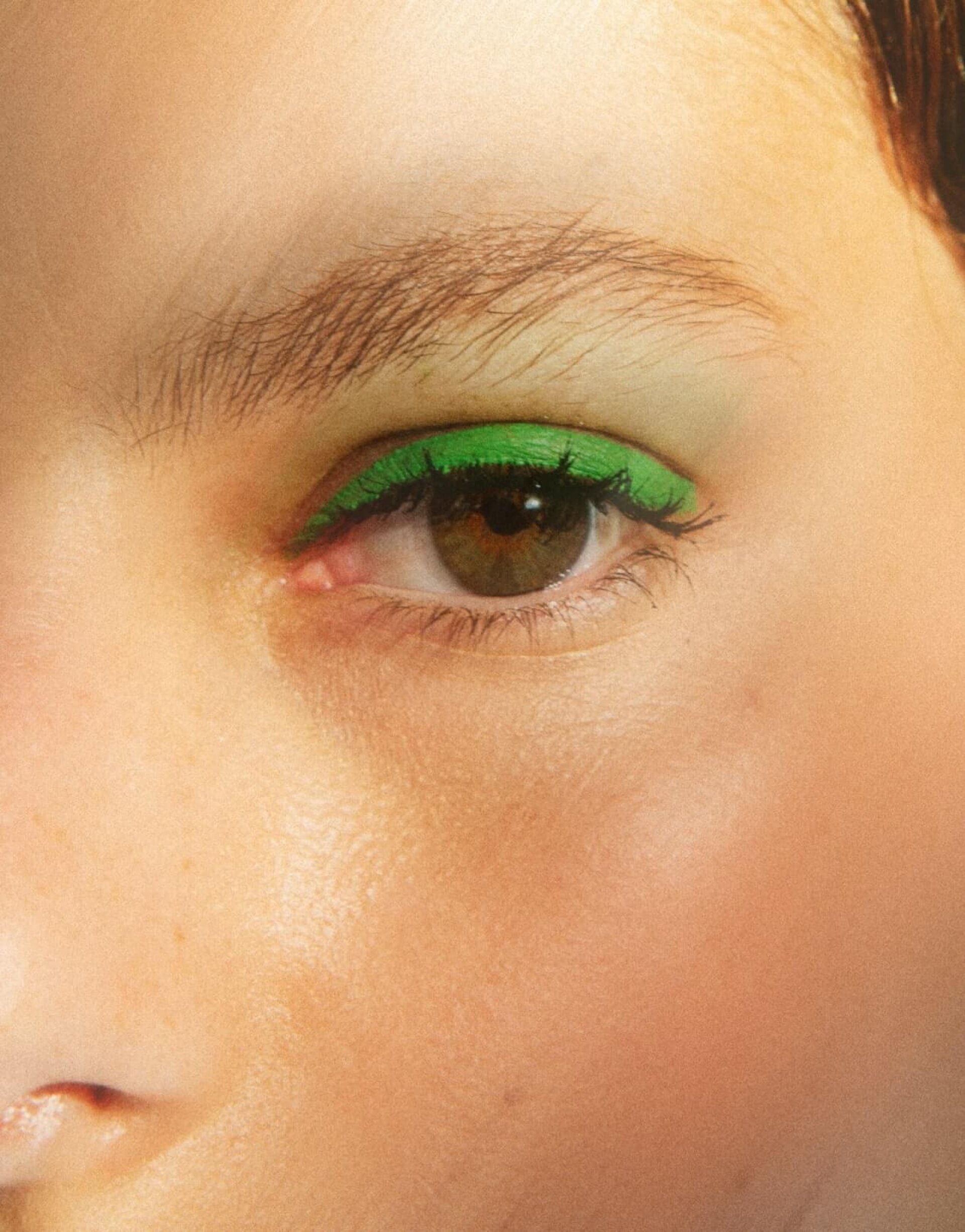 Contorno de ojos iluminador - 4